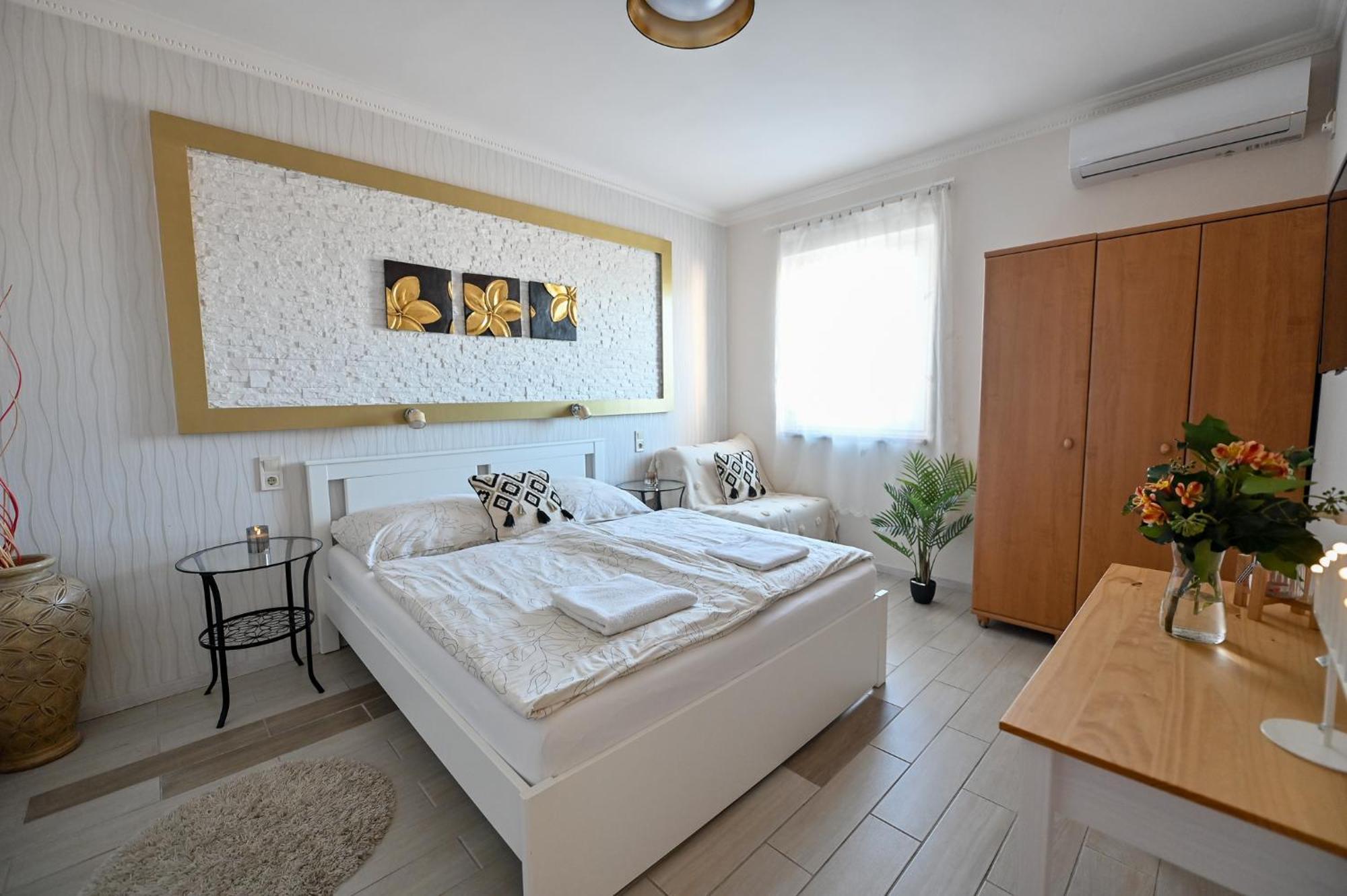 Bellavista 1 Apartman Eger Esterno foto